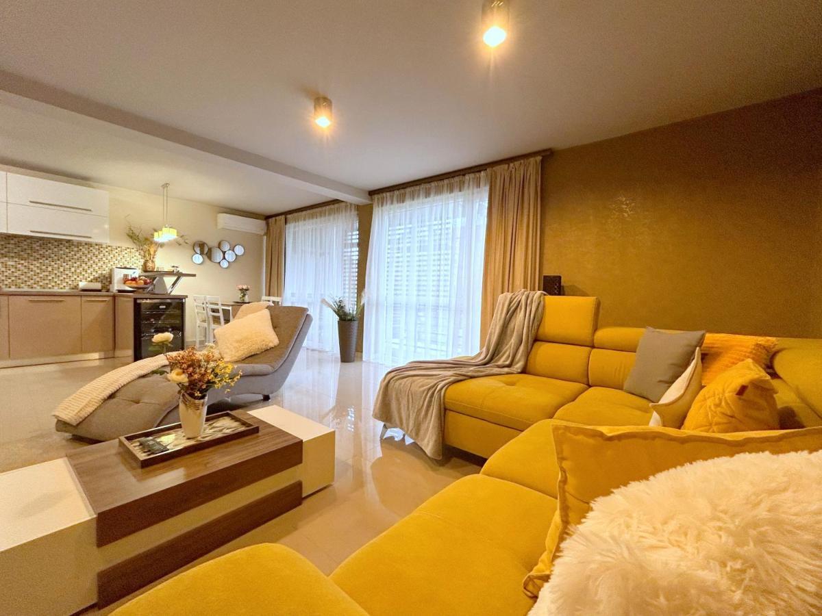 Thea Apartment Temeşvar Dış mekan fotoğraf